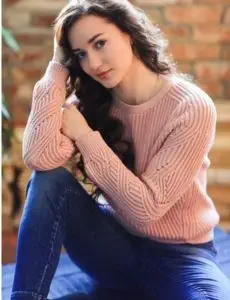 Elite escort service in Rabkavi Banhatti for home and hotel visits